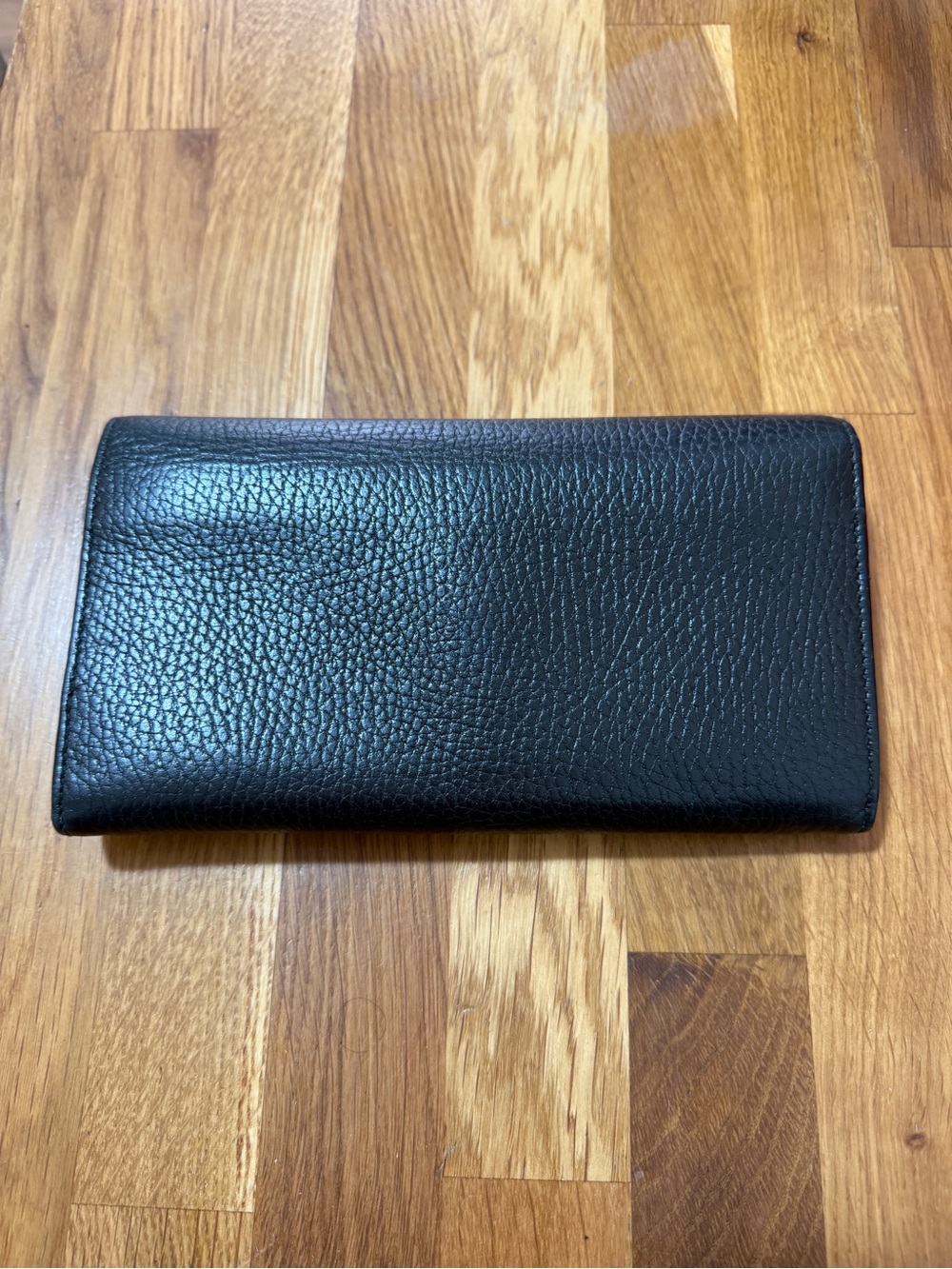 GUCCI Marmont Black Leather Butterfly Wallet with Gold Accent - Picture 4 of 7